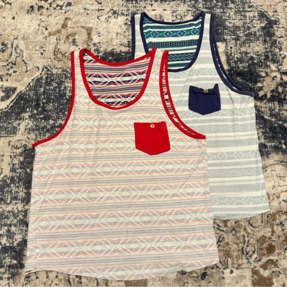 Bundle: 2 Tank Tops - Small
